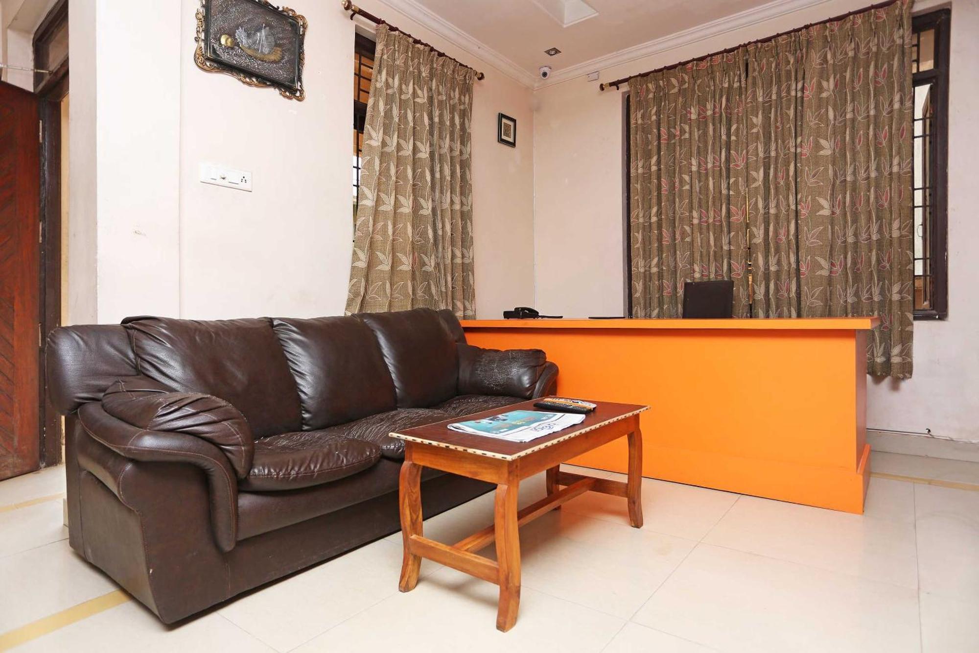Hotel O Mkb Guest House Bhuvanesvar Kültér fotó